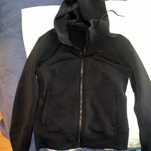Lululemon black hoodie jacket